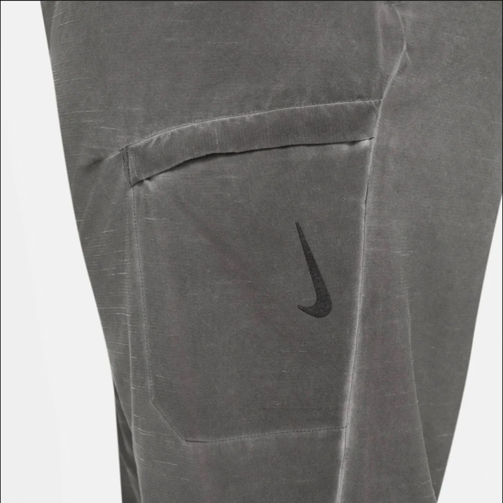 Nike Dry Fit Yoga Jogger Men's Athletic Pants Galactic Jade CZ2223-337 N